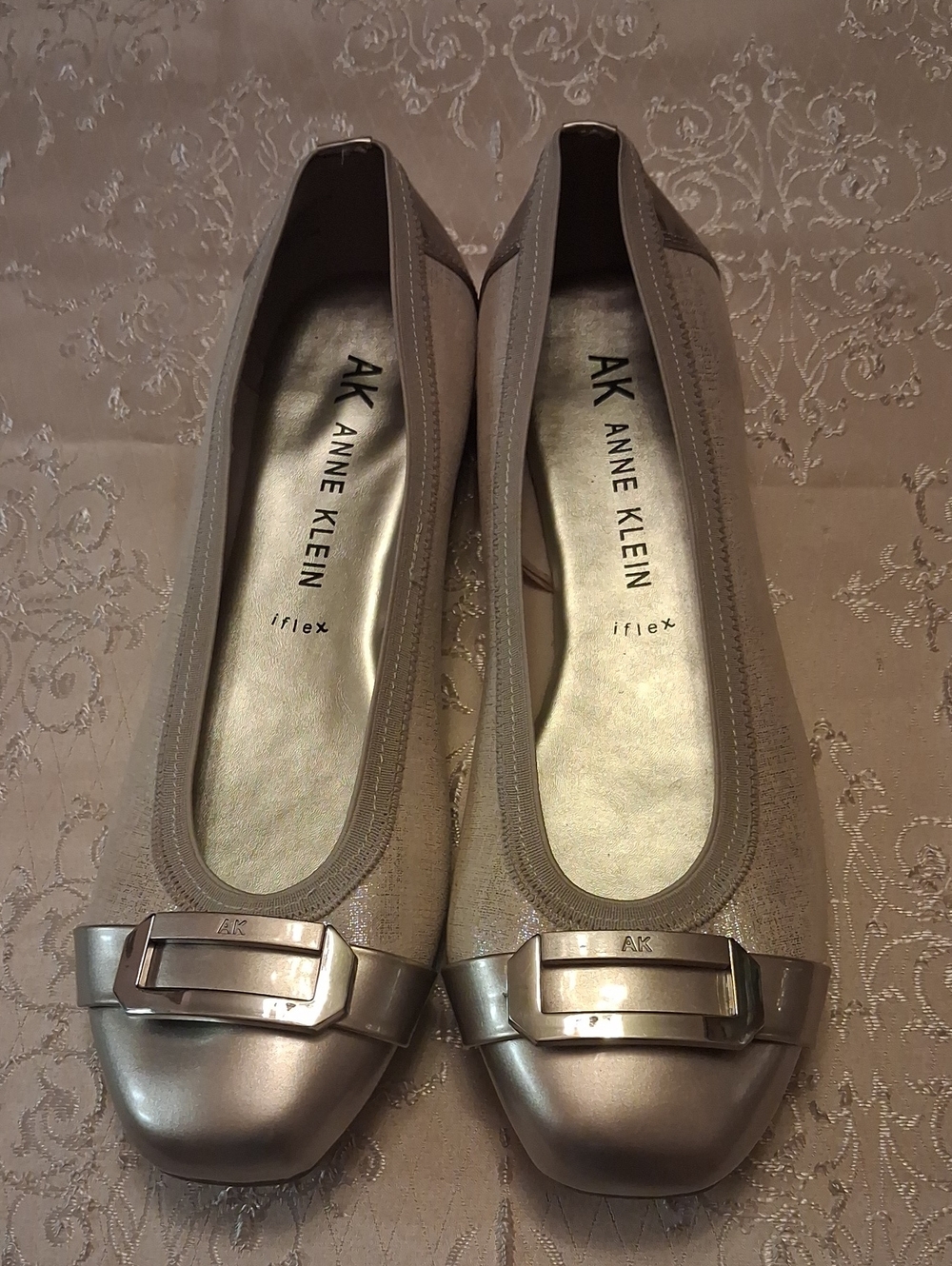 Anne Klein Metallic Pewter Ballet Flats with Buckle sz.11W